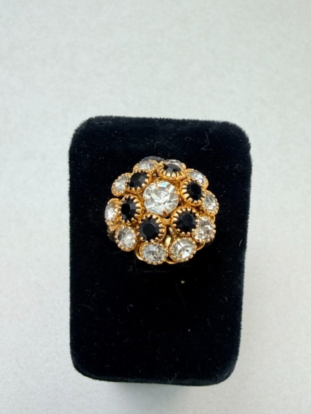 Vintage Black Clear Rhinestone Cluster Ring Gold Tone Size 5.5 Adjustable